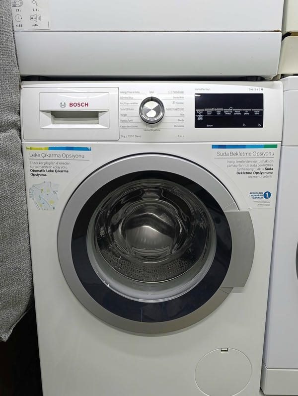 Ön panel detaylı çamaşır makinesi
