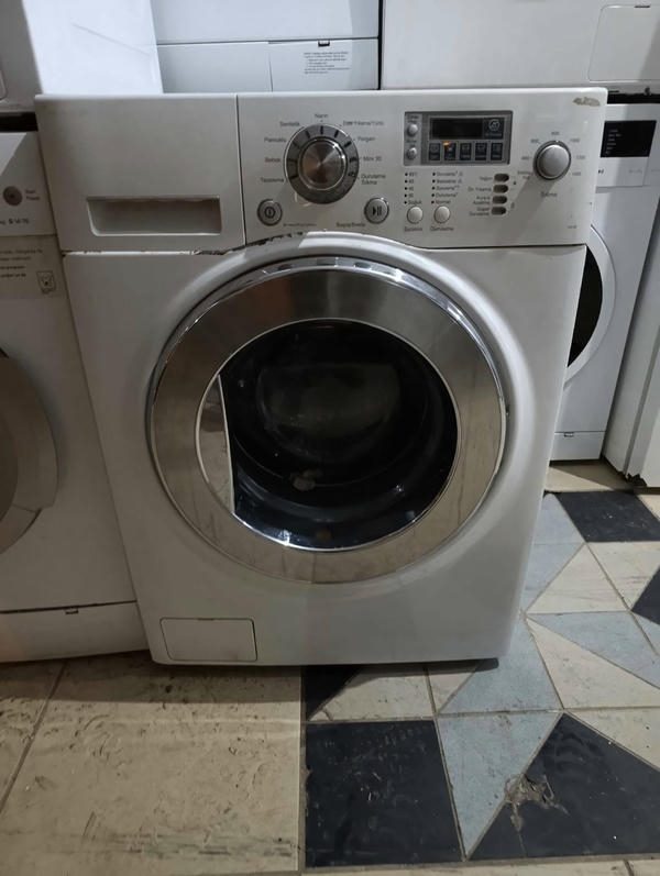 Yuvarlak kapaklı çamaşır makinesi